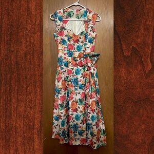 Lindy Bop Grace style Dress in Rose Garden.